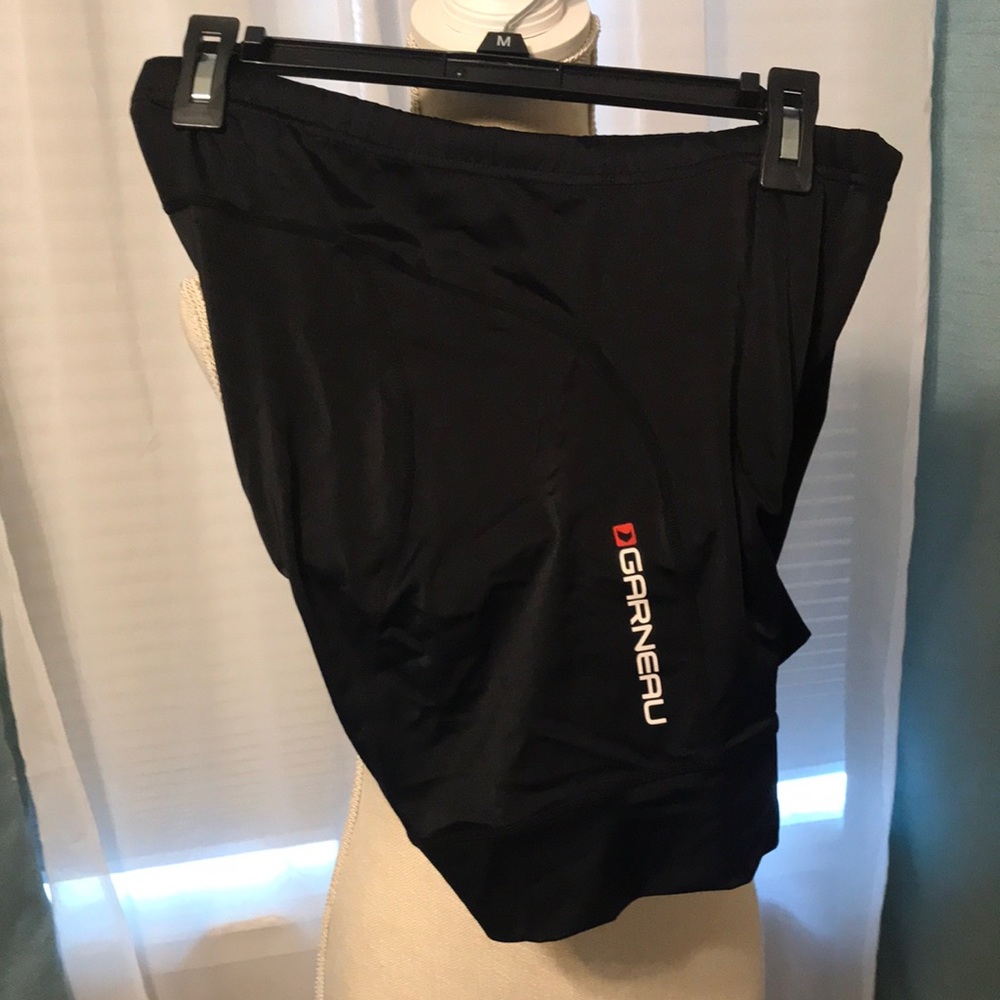 Women’s padded cycling shorts